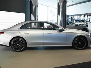 2025 Mercedes-Benz E-Класс 300 VI (W214, S214), серый, 9776000 рублей, вид 4