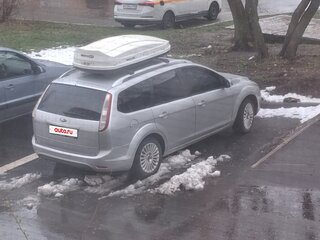 2010 Ford Focus II Рестайлинг, серебристый, 750000 рублей, вид 4
