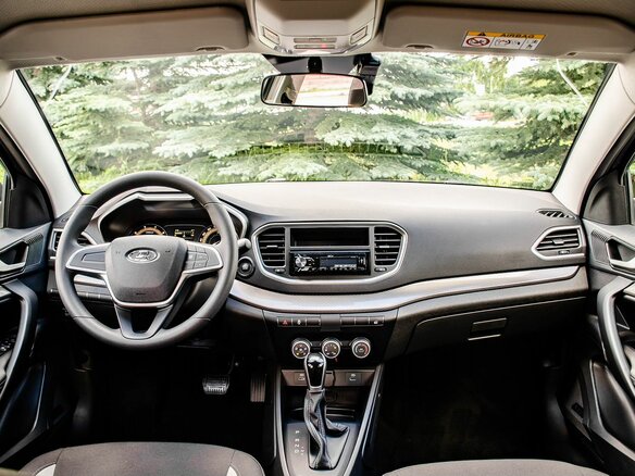 2026 Lada (ВАЗ) Vesta SW I Рестайлинг (NG), серый, 1731000 рублей - вид 13