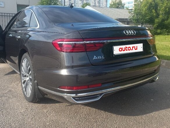 2019 Audi A8 Long 45 TDI IV (D5), чёрный, 5050000 рублей - вид 2