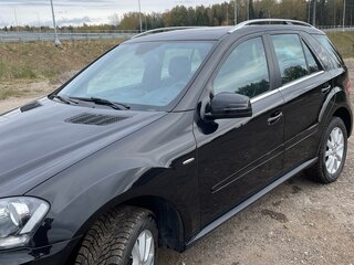 2011 Mercedes-Benz M-Класс 350 II (W164) Рестайлинг, чёрный, 5500000 рублей, вид 3