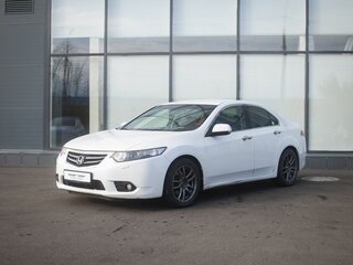 2012 Honda Accord VIII Рестайлинг, белый, 1050000 рублей, вид 1