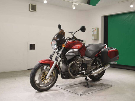 2004 Moto Guzzi Breva 750, пурпурный, 347800 рублей, вид 4