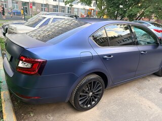 2017 Skoda Octavia III (A7) Рестайлинг, синий, 1800000 рублей, вид 4