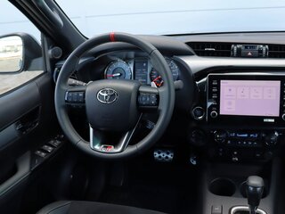 2026 Toyota Hilux VIII Рестайлинг 3, белый, 9500000 рублей, вид 3