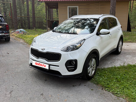2017 Kia Sportage IV, белый, 2050000 рублей, вид 2
