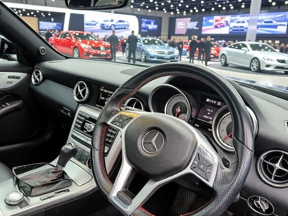 2012 Mercedes-Benz SLK-Класс 200 III (R172), чёрный, 1800000 рублей - вид 6