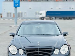 2003 Mercedes-Benz E-Класс 200 III (W211, S211), чёрный, 750000 рублей, вид 2
