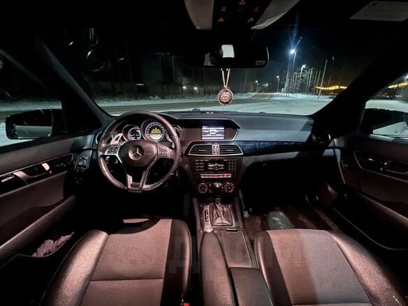 2012 Mercedes-Benz C-Класс 200 III (W204) Рестайлинг, белый, 1270000 рублей - вид 4