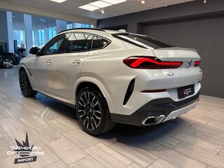 2026 BMW X6 40i III (G06) Рестайлинг, белый, 12230000 рублей, вид 4
