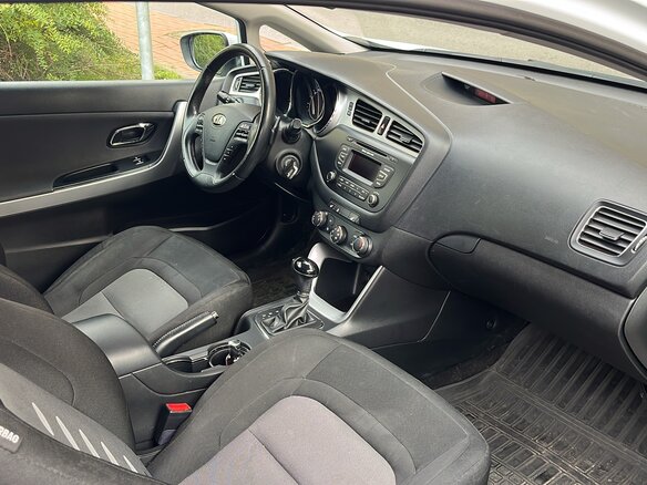 2014 Kia Ceed II, белый, 990000 рублей - вид 15