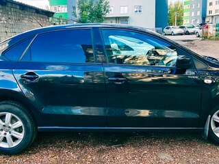 2012 Volkswagen Polo V, чёрный, 813000 рублей, вид 3