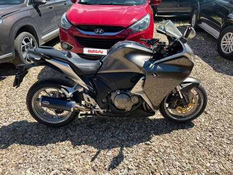 2012 Honda VFR 1200, серый, 980000 рублей, вид 5