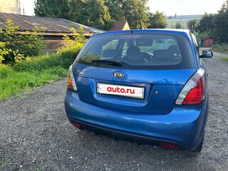 2010 Kia Rio II Рестайлинг, синий, 700000 рублей, вид 4