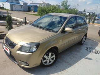 2011 Kia Rio II Рестайлинг, бежевый, 669000 рублей, вид 2