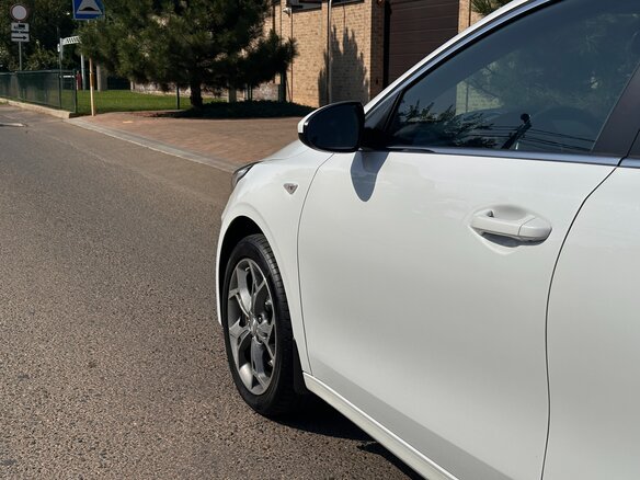 2018 Kia Ceed III, белый, 1750000 рублей - вид 7