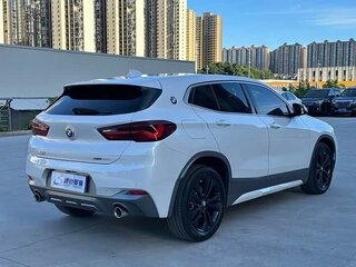 2021 BMW X2 sDrive20i I (F39), белый, 1650000 рублей, вид 4