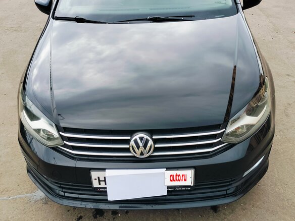 2018 Volkswagen Polo V Рестайлинг, чёрный, 1000000 рублей