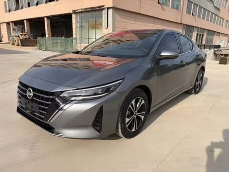 2023 Nissan Sylphy IV (B18) Рестайлинг, серый, 1400000 рублей, вид 1
