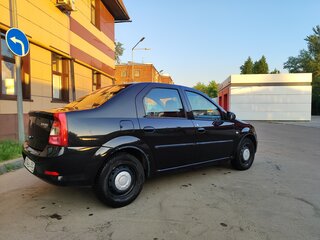 2013 Renault Logan I Рестайлинг, чёрный, 260000 рублей, вид 3