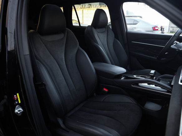 2024 Geely Monjaro I, чёрный, 3399777 рублей - вид 32