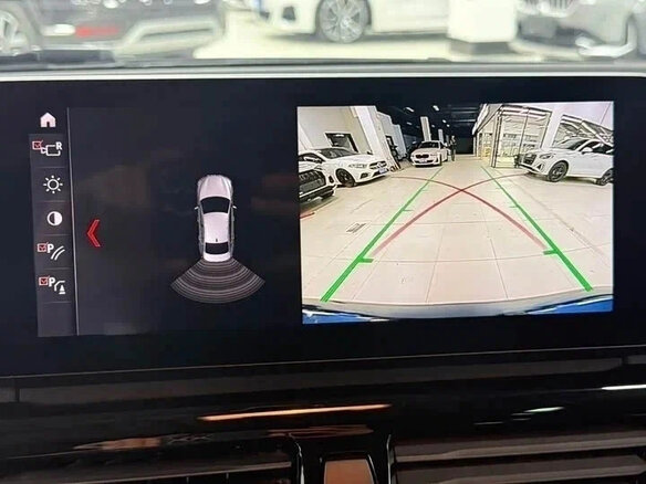 2023 BMW 1 серии 120i III (F52) Рестайлинг, синий - вид 10