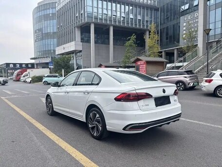 2023 Volkswagen Bora IV (China Market) Рестайлинг, белый, 1725000 рублей, вид 5