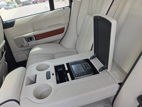 2011 Land Rover Range Rover Supercharged III Рестайлинг 2, чёрный - вид 17