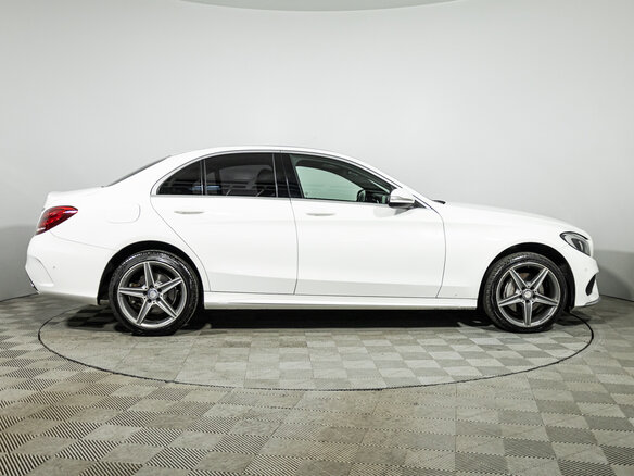 2014 Mercedes-Benz C-Класс 180 IV (W205), белый - вид 3