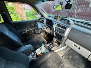 2005 Mitsubishi Pajero Sport I Рестайлинг, серебристый, 530000 рублей, вид 3