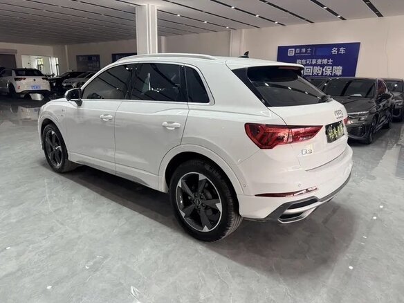 2023 Audi Q3 35 TFSI II (F3), белый, 2300000 рублей - вид 3