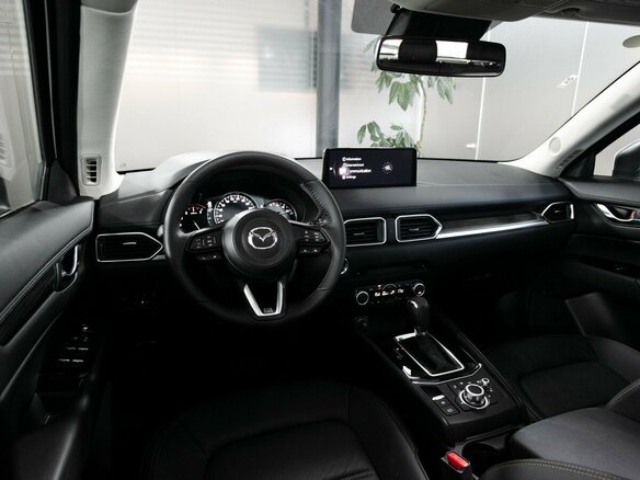 2025 Mazda CX-5 II Рестайлинг, белый, 4150000 рублей - вид 17