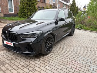 2021 BMW X5 M III (F95), чёрный, 8500000 рублей, вид 1