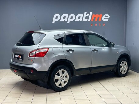 2011 Nissan Qashqai I Рестайлинг, серебристый, 799000 рублей, вид 3