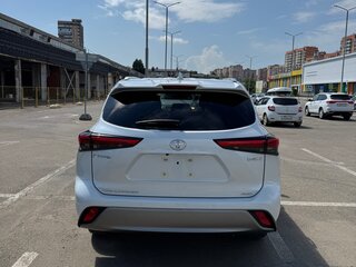 2026 Toyota Highlander IV (XU70), белый, 5195000 рублей, вид 4