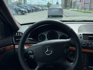2006 Mercedes-Benz E-Класс 200 III (W211, S211) Рестайлинг, чёрный, 950000 рублей, вид 4