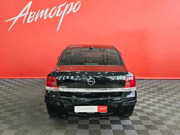 2012 Opel Astra H Рестайлинг, чёрный, 700000 рублей - вид 4