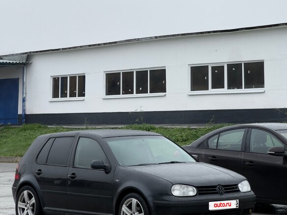 2001 Volkswagen Golf IV, чёрный, 215000 рублей - вид 2
