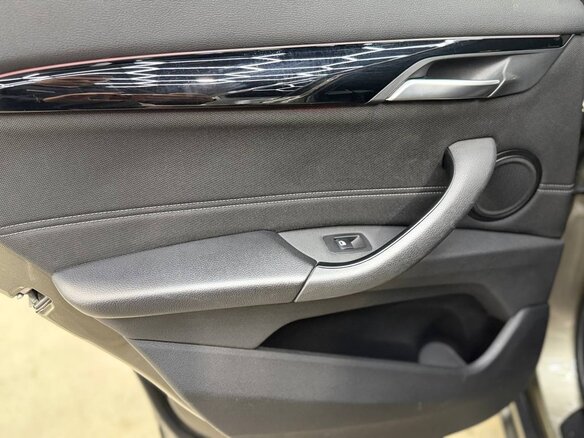 2019 BMW X1 16d sDrive II (F48), серый, 2290000 рублей - вид 24