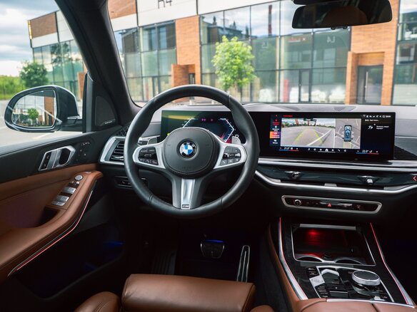 2025 BMW X7 40d I (G07) Рестайлинг, серый - вид 13