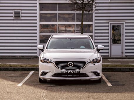 2017 Mazda 6 III (GJ) Рестайлинг, белый, 1545000 рублей, вид 2