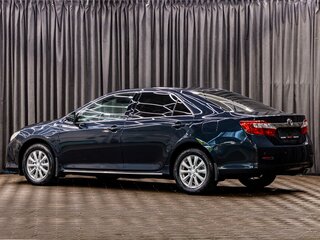 2013 Toyota Camry VII (XV50), синий, 1545000 рублей, вид 4