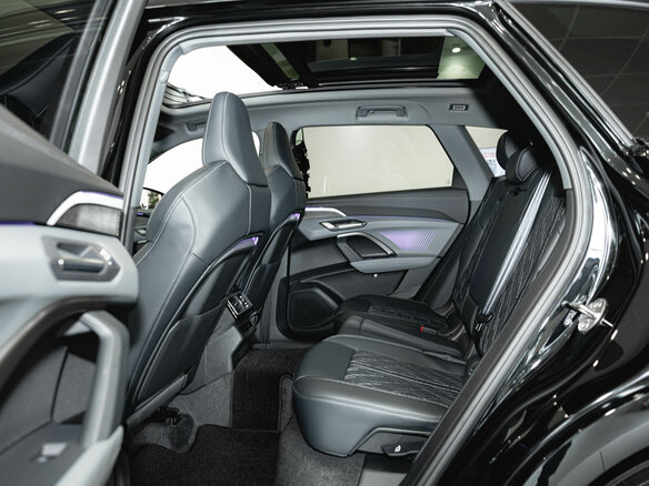 2026 Audi Q5 L III (GU), чёрный, 6600000 рублей - вид 19