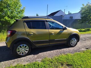 2017 Renault Sandero Stepway II, зелёный, 870000 рублей, вид 5