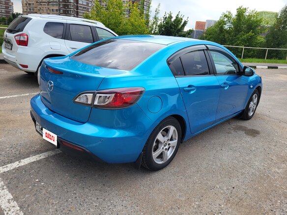 2010 Mazda 3 II (BL), голубой, 670000 рублей - вид 3