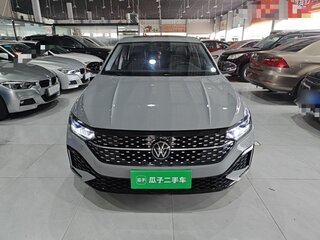 2024 Volkswagen Lavida III Рестайлинг, серый, 1800000 рублей, вид 2