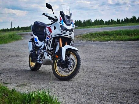 2024 Honda CRF 1100L Africa Twin, белый, 2300000 рублей, вид 4