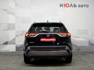 2021 Toyota RAV4 V (XA50), чёрный, 3650000 рублей, вид 5