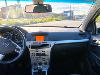 2014 Opel Astra H Рестайлинг, белый, 625000 рублей, вид 5