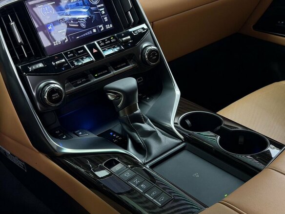 2022 Lexus LX 500d IV, чёрный, 15490000 рублей - вид 15